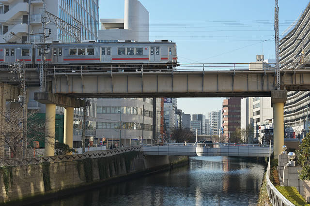 JS1_9778-t.jpg